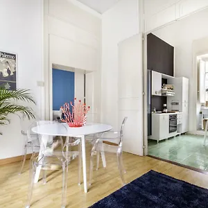 Palazzo Filangeri Di Amorosa Apartment